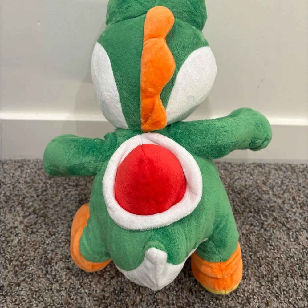 Yoshi Nintendo Stuffed Plush Plushy Toy Brand New - Picture 3 of 3